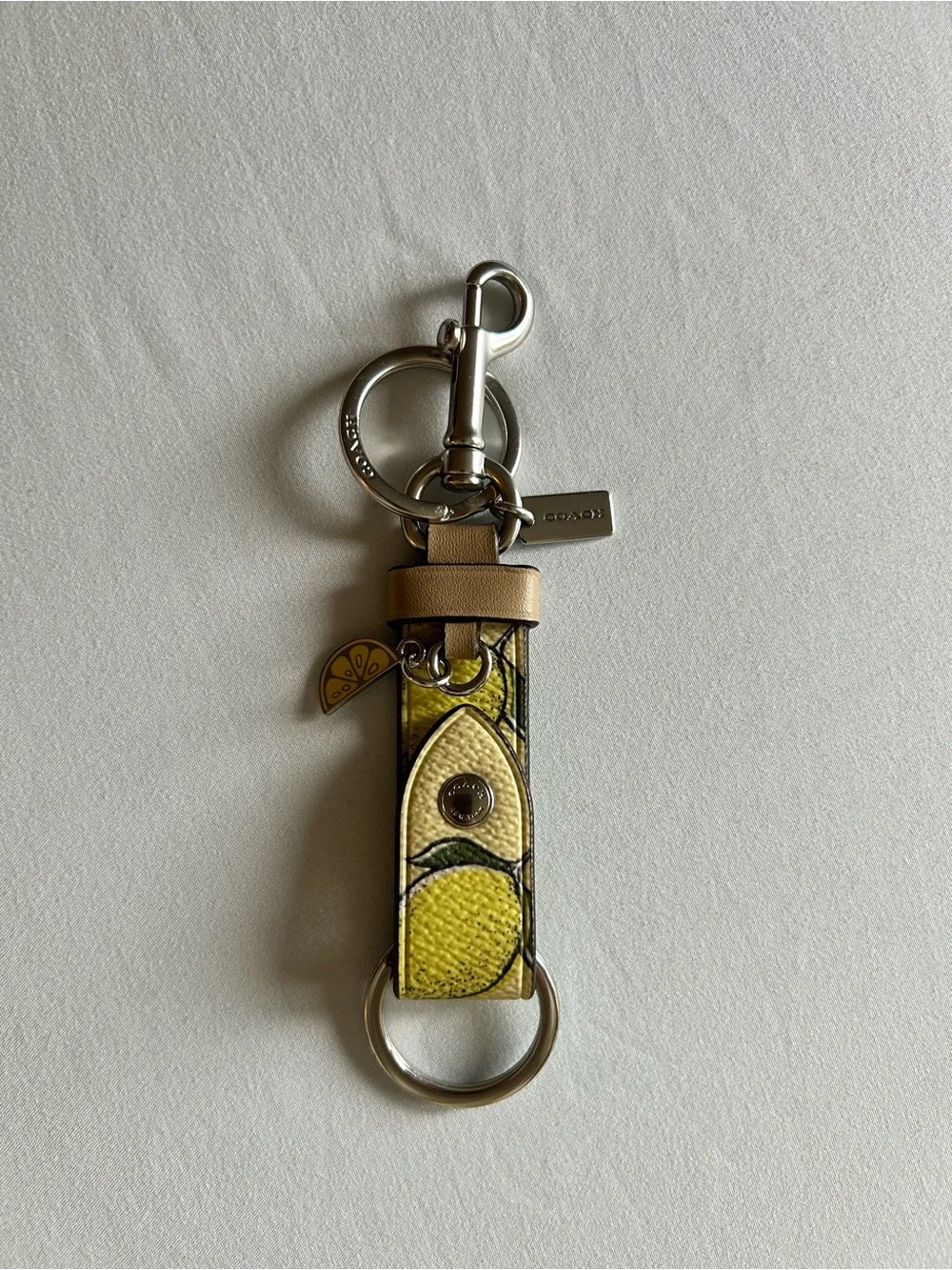 Coach Trigger Snap Lemon Leather Keychain Charm - Picture 1 of 3